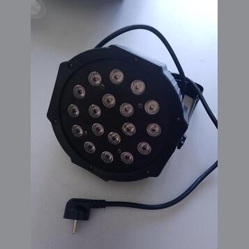 LED PAR pódijní reflektor – 18 LED diod, RGB / barevný efekt