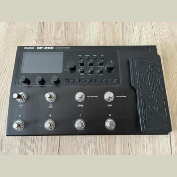 Valeton GP-200 - REZERVOVÁNO