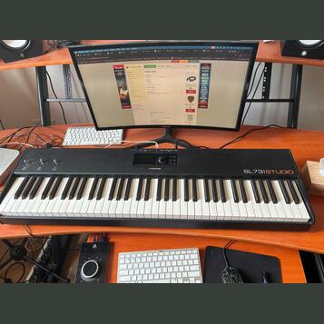 SL73 Studiologic