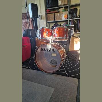 Tama Superstar 79-81