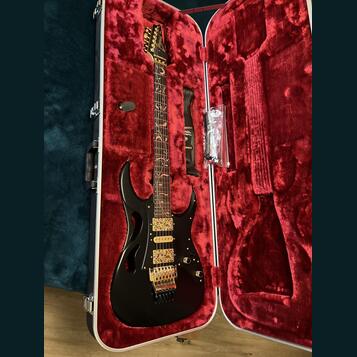 IBANEZ PIA 3761