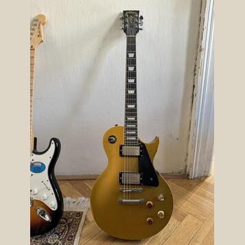 Vintage V100MRJBM ICON SERIES Gold Top Joe Bonama