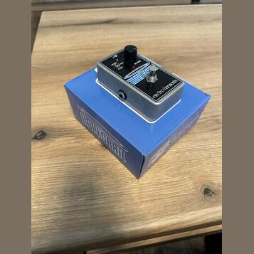Electro Harmonix Holy Grail Nano