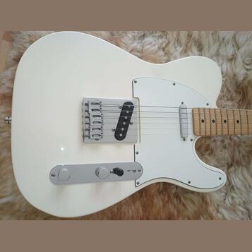 Fender Telecaster Standard Artic White 09/2016