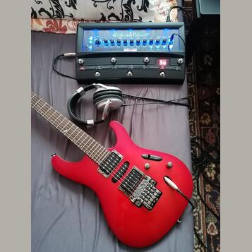 Hughes & Kettner Black Spirit 200