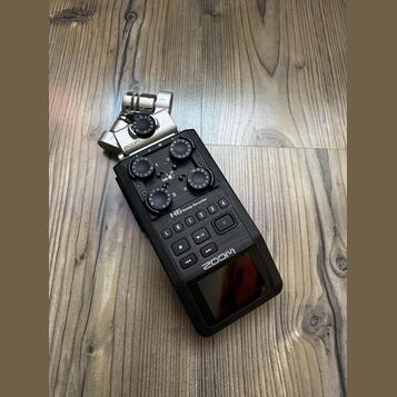 Zoom H6 + příslušenství