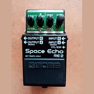 BOSS Space Echo RE - 2.