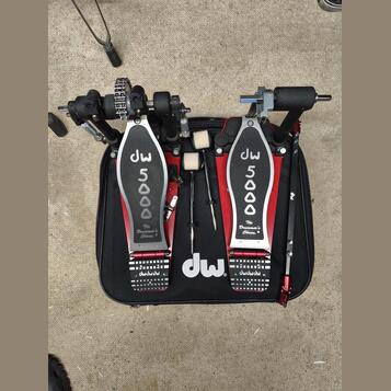 DW 5002 AD4 double pedal