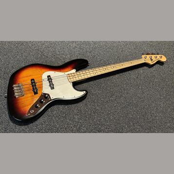 Fender Squier Affinity Jazz Bass - REZERVOVÁNO