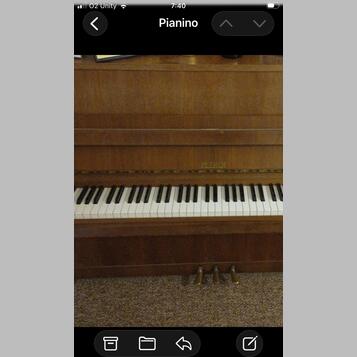 Pianino Petrof