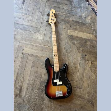 Fernandes FPB-65 Stone Logo