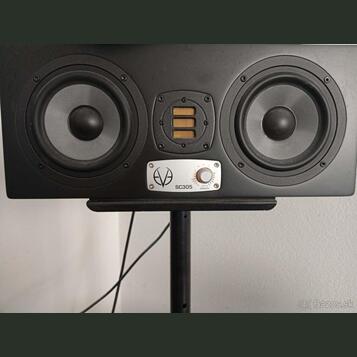 Eve Audio SC305 Aktívny štúdiové monitory