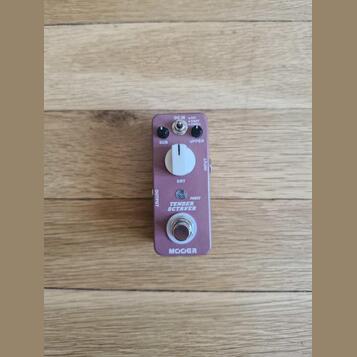 Mooer tender octaver