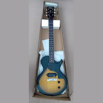 LP Junior od Vintage V120 TTS