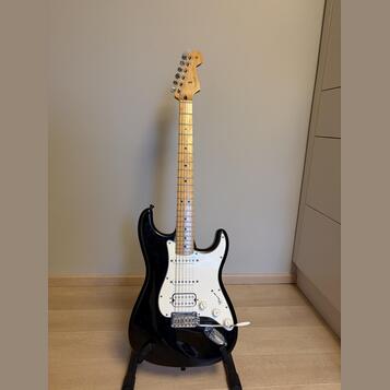 Fender player stratocaster HSS