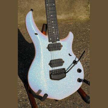Music Man Majesty HMR Her Majesty's Request