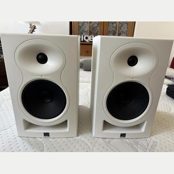 Kali Audio LP-6 (2ks)