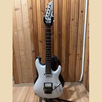 Ibanez