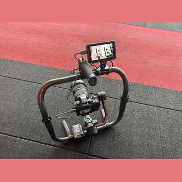 DJI RONIN RS2 + TILTA ADVANCED RING GRIP + ATOMOS NINJA V