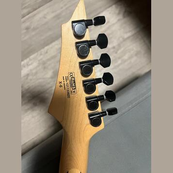 Cort X-6