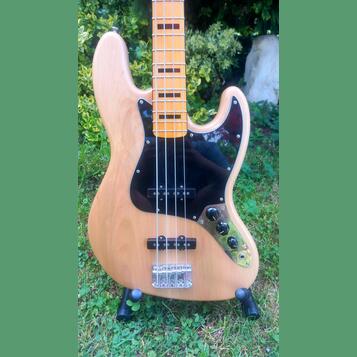 Fender Squier Classic Vibe 70s Jazz Bass