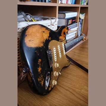 Fender Deluxe USA Stratocaster 2004