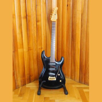 Godin Artisan Stratocaster 