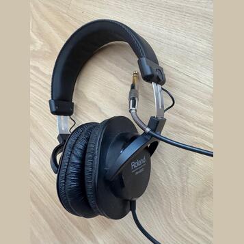 Prodám sluchátka Roland RH-200