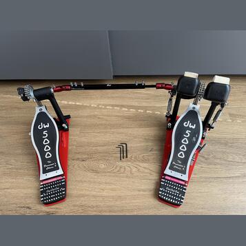 Dvojitý pedál DW 5002