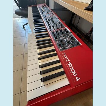 Nord Stage 4 88 a Nord Electro 6D 73 plus soft case