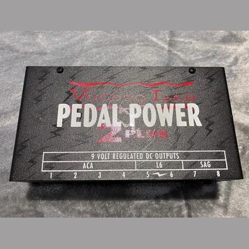 Voodoolab USA Pedal Power 2 Plus - napájecí zdroj 