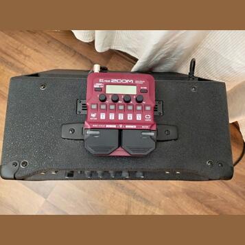 Zoom B1 Four