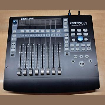 PreSonus Faderport 8 – 100% stav, jako nový