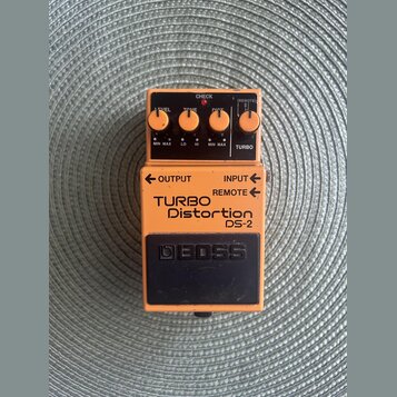 BOSS DS-2 Turbo Distortion (through hole verze)
