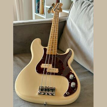 Fender Precision Standard USA 2012