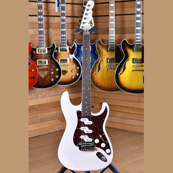 Prodám G&L Tribute Comanche (Olympic White, 2022)