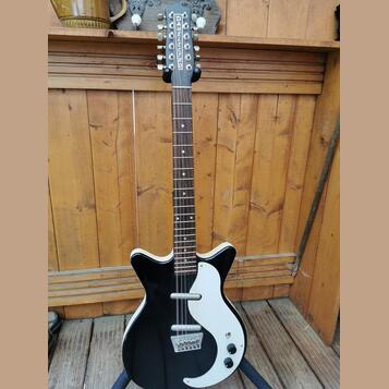 Danelectro 12 strings