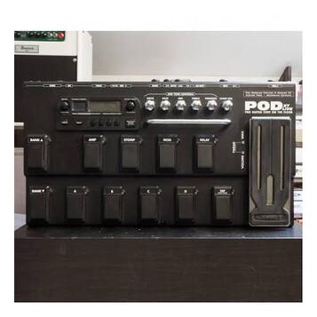 Kytarový multiefekt Line6 POD XT live