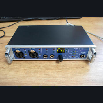 Prodám RME Fireface UCX (1. gen) – Zánovní stav