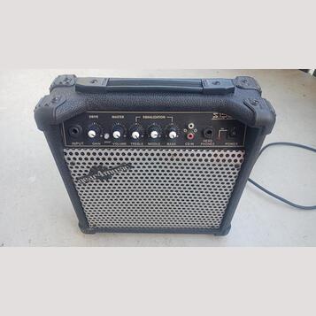 KYTAROVÉ KOMBO GEAR4MUSIC 15W