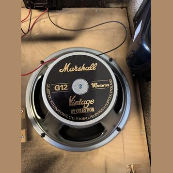Celestion G12 Marshall Vintage (obdoba V30)