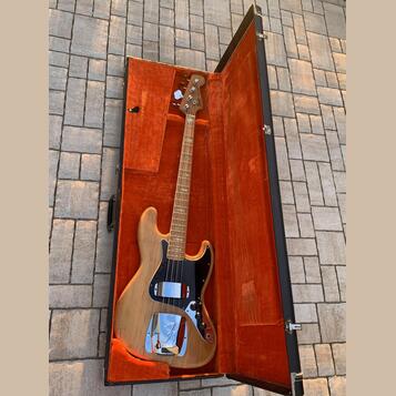Fender Jazz Bass 1976