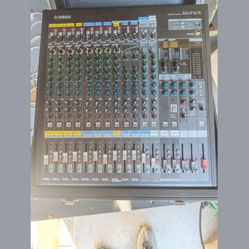 Prodám mixpult Yamaha MGP 16X