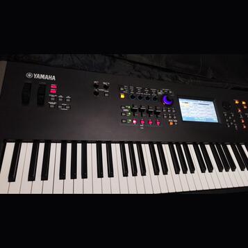 Yamaha MODX 8