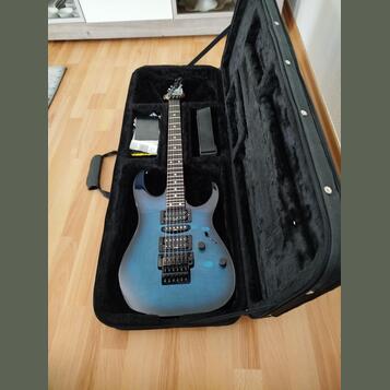 Ibanez RG 570 Japan + Polstrovaný Kufr