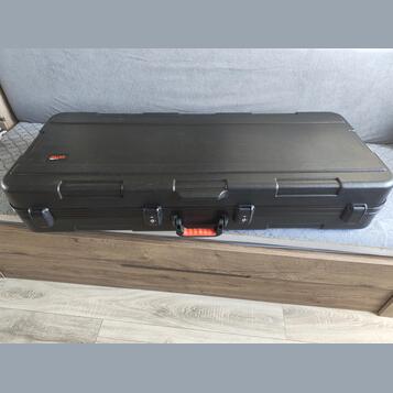 Prodám Gator GTSA-KEY61 - klávesový kufr s kolečky