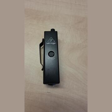 Behringer Powerplay P2