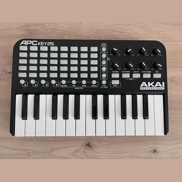 Akai APC Key 25