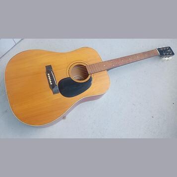 AKUSTICKÁ KYTARA CREMONA 4470 DREADNOUGHT (DÉČKO)