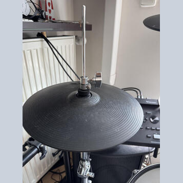 Roland hi-hat VH-10 (zánovní)